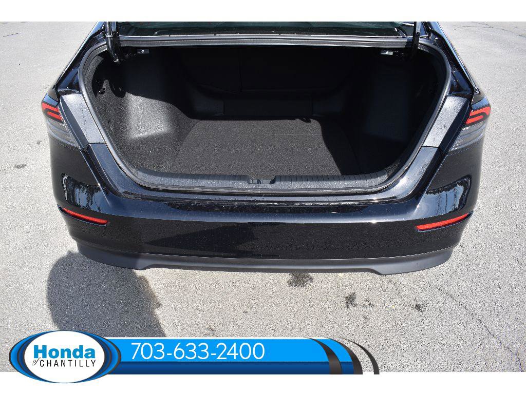 New 2026 Honda Accord Hybrid Sport-L image 32