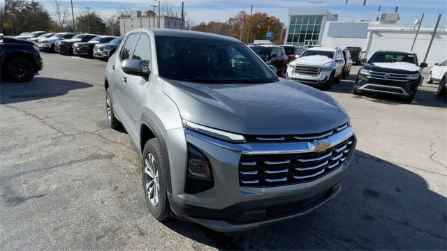 Used 2025 Chevrolet Equinox LT image 4