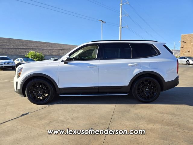 Used 2022 Kia Telluride EX w/ EX Premium Package AWD/4WD image 3