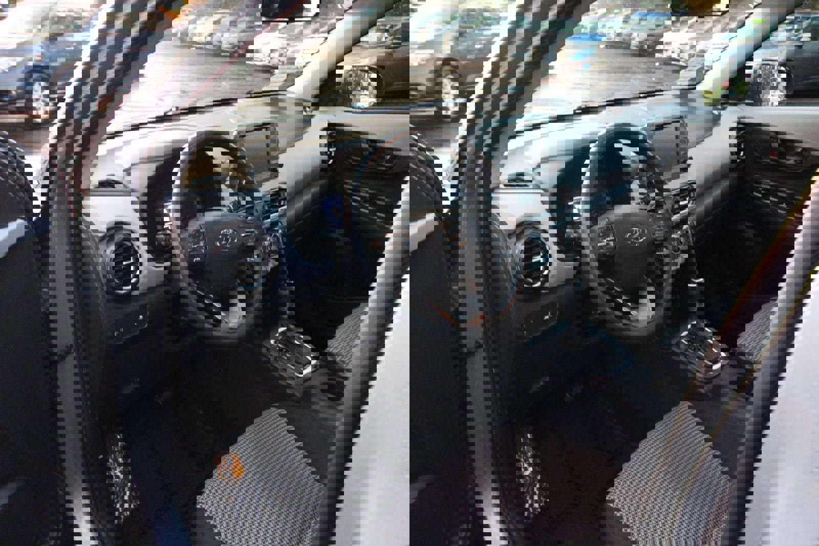 Used 2021 Hyundai Kona SE image 11