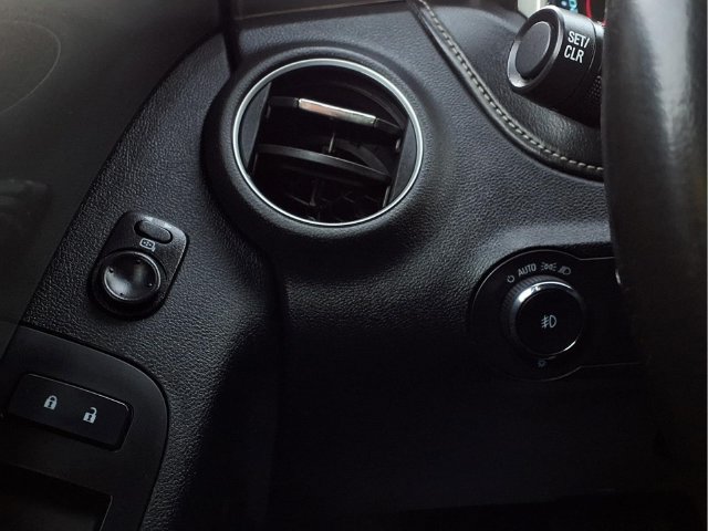 Used 2014 Chevrolet Camaro SS RWD image 20