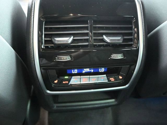 New 2026 BMW X6 xDrive40i image 16