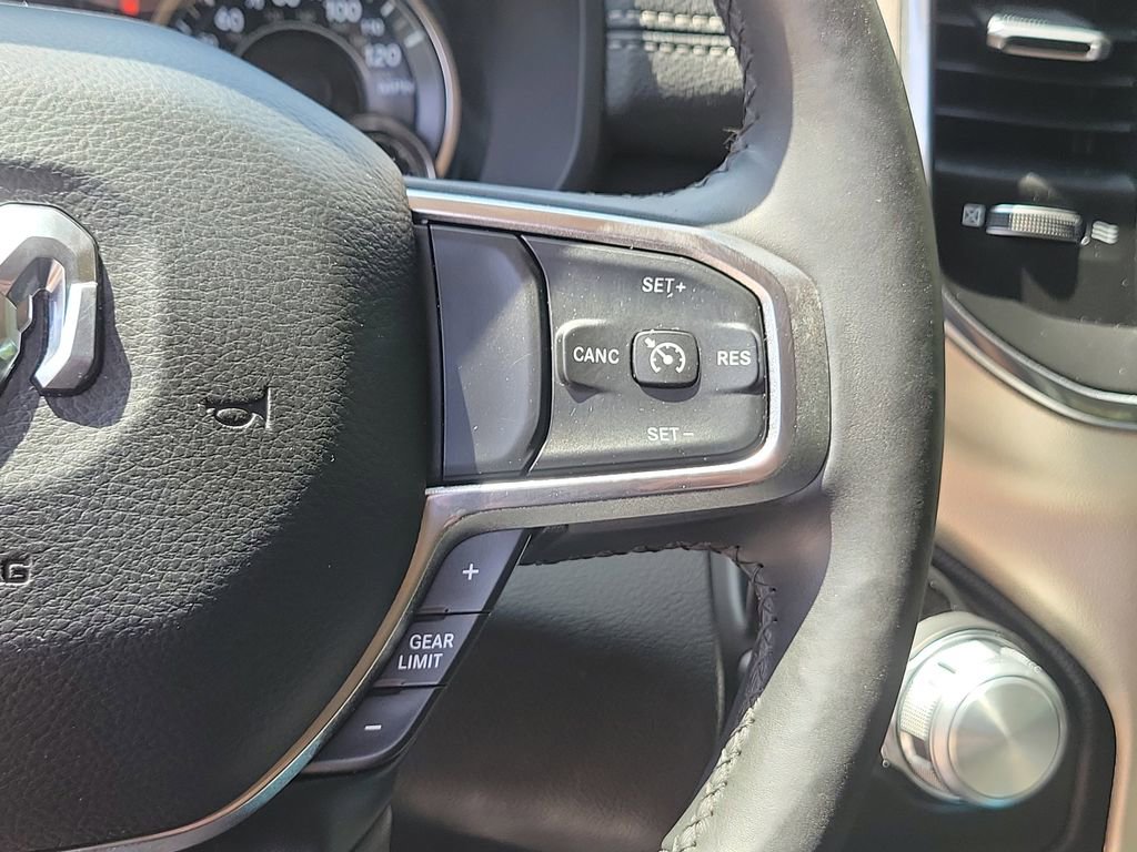 Used 2019 RAM 1500 Laramie RWD image 25