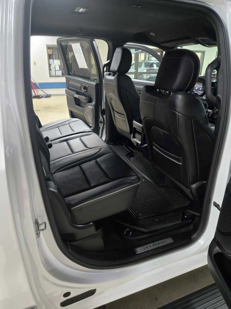 Used 2023 RAM 1500 Limited image 14