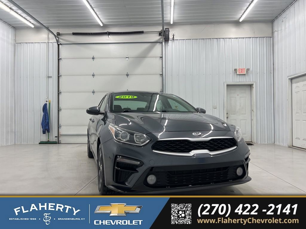 Used 2019 Kia Forte LXS image 1