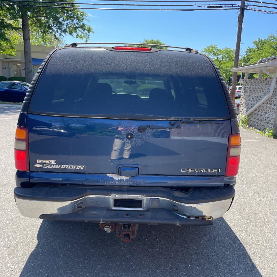 Used 2002 Chevrolet Suburban LT AWD/4WD image 14