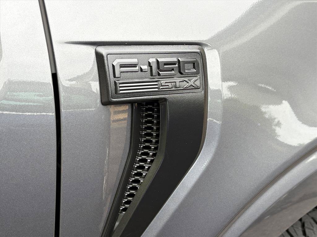 Used 2024 Ford F150 STX AWD/4WD image 12