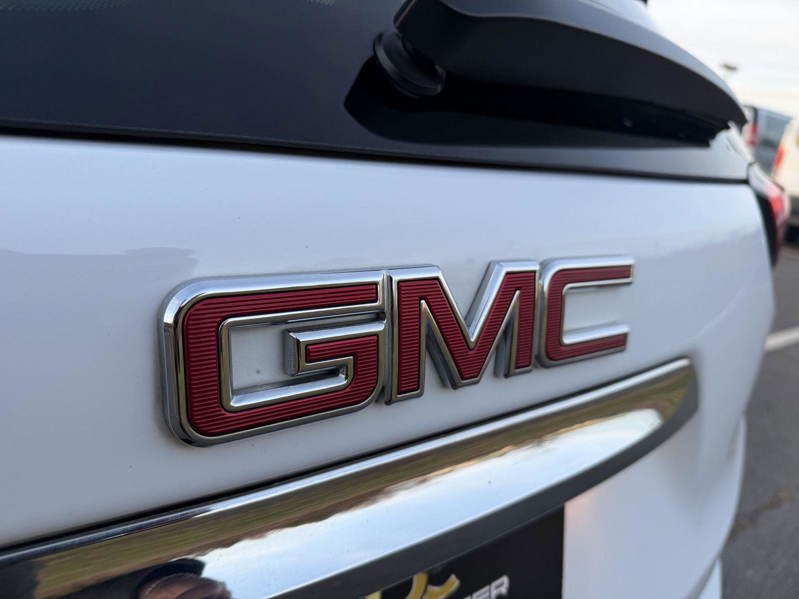 Used 2018 GMC Terrain Denali w/ Advanced Safety Package image 20