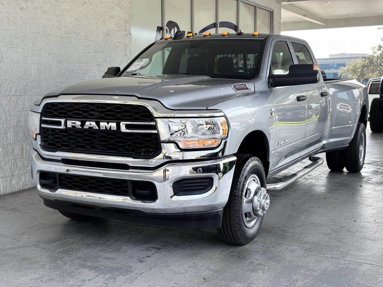 Used 2021 RAM 3500 Tradesman image 2