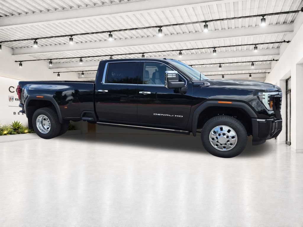 New 2026 GMC Sierra 3500 Denali Ultimate AWD/4WD image 15