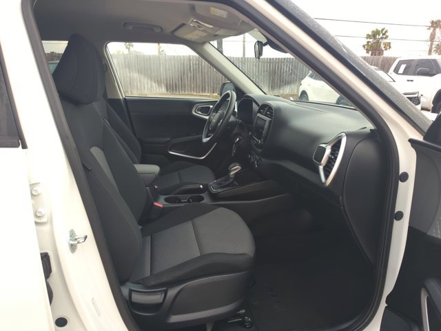 Used 2024 Kia Soul LX w/ Option Group 015 image 19