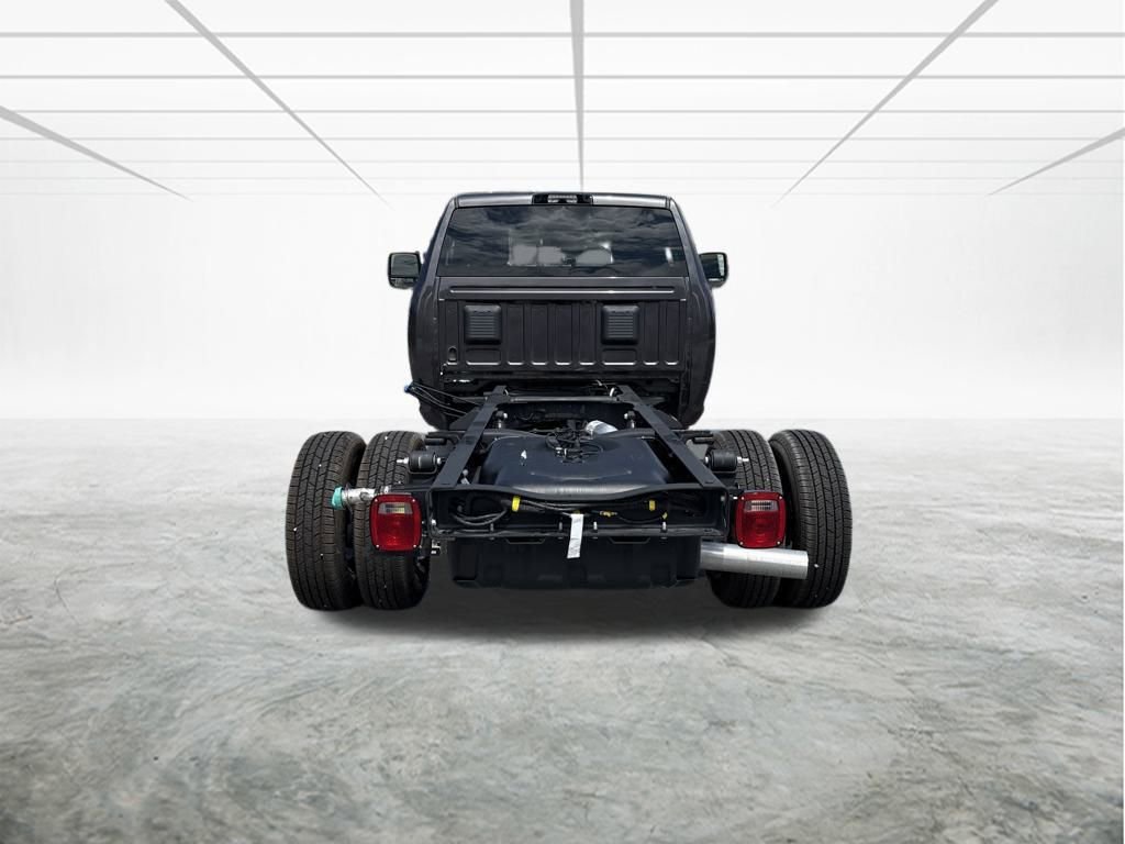 New 2025 RAM 3500 Tradesman image 4