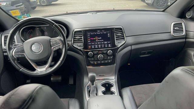 Used 2020 Jeep Grand Cherokee Laredo w/ Quick Order Package 2BN North AWD/4WD image 28