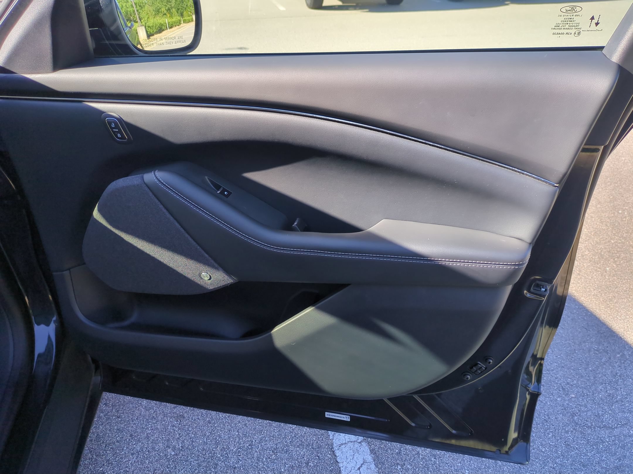 Used 2022 Ford Mustang Mach-E Premium RWD image 41