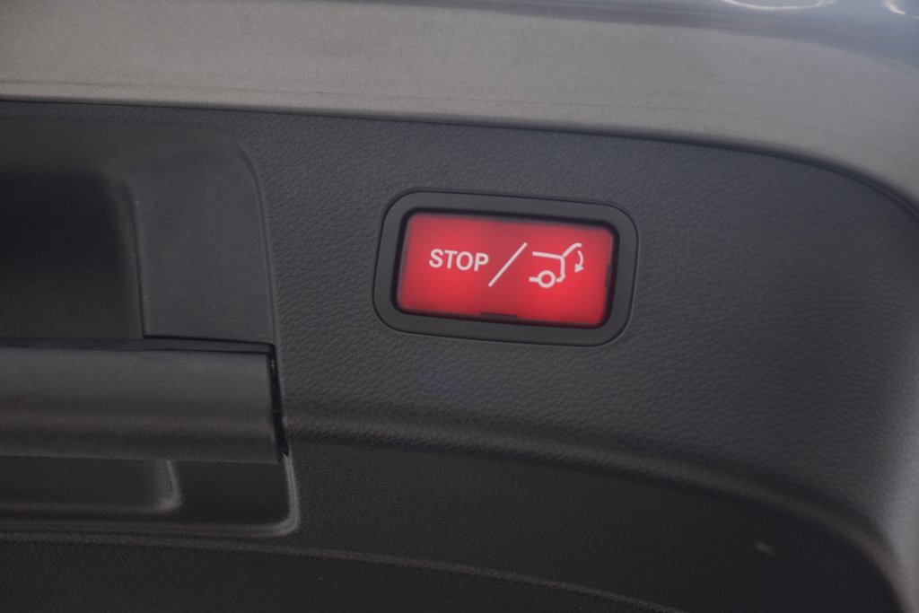 Used 2018 Mercedes-Benz GLA 250 4MATIC image 34