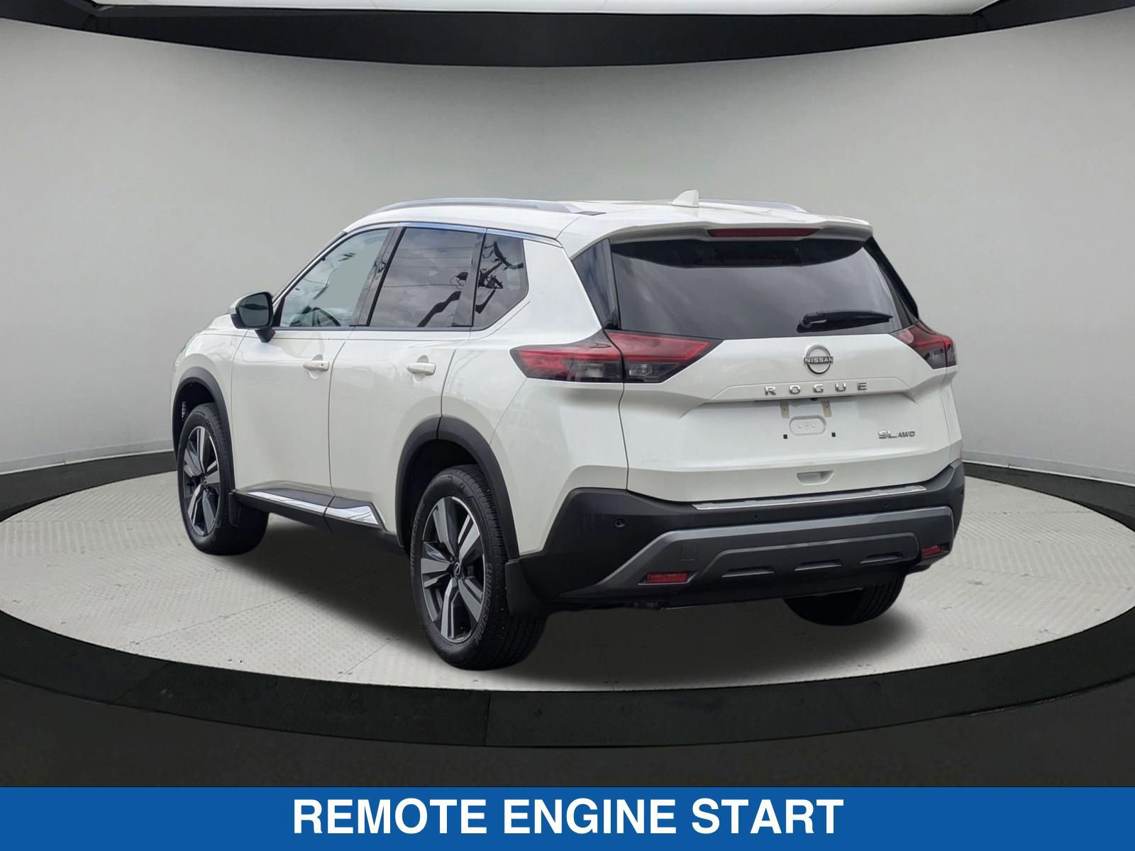 Used 2023 Nissan Rogue SL AWD/4WD image 6