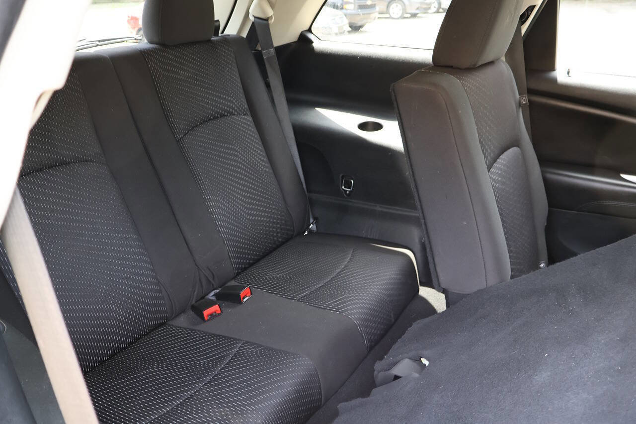 Used 2018 Dodge Journey SXT w/ Blacktop Package AWD/4WD image 27