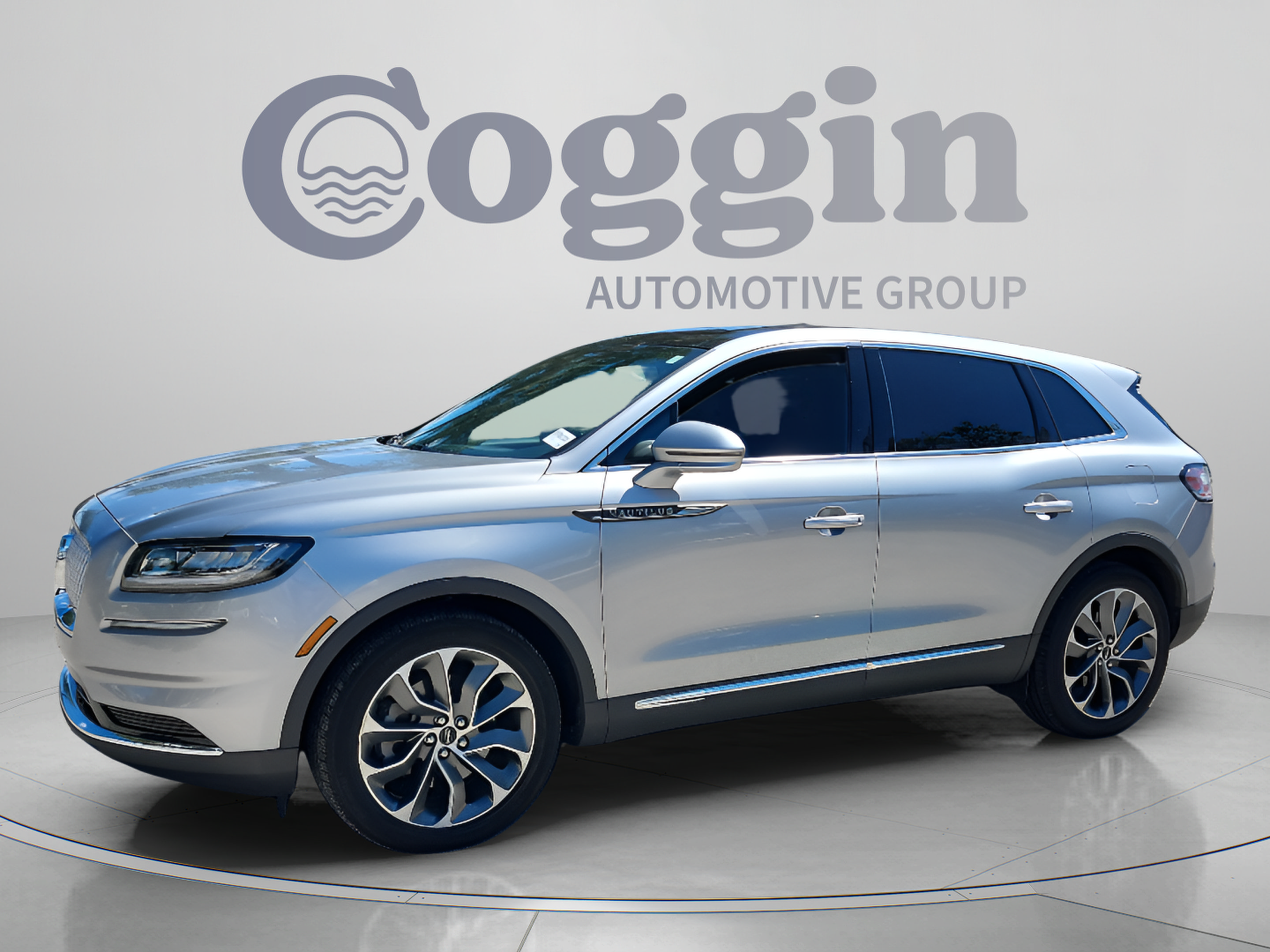 Used 2022 Lincoln Nautilus Reserve w/ Luxury Package