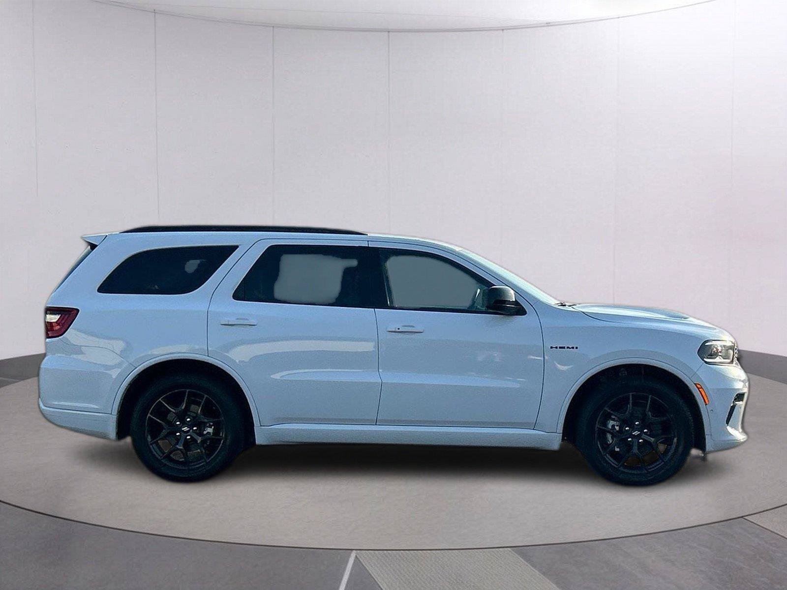 New 2026 Dodge Durango GT w/ Blacktop Package AWD/4WD image 8