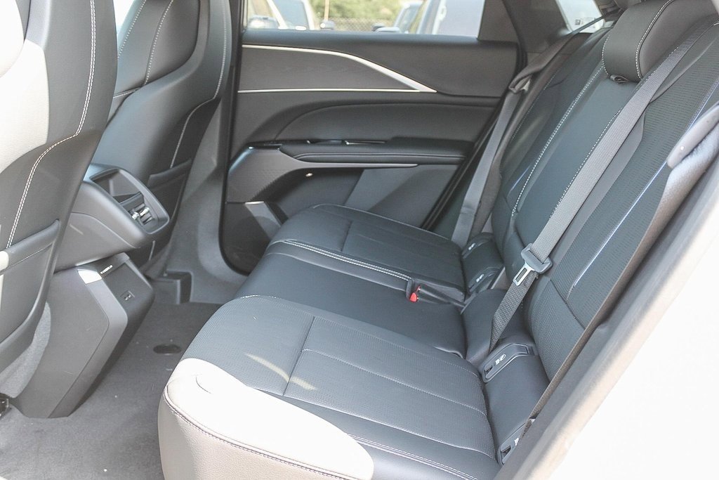 New 2025 Cadillac Lyriq Sport image 21