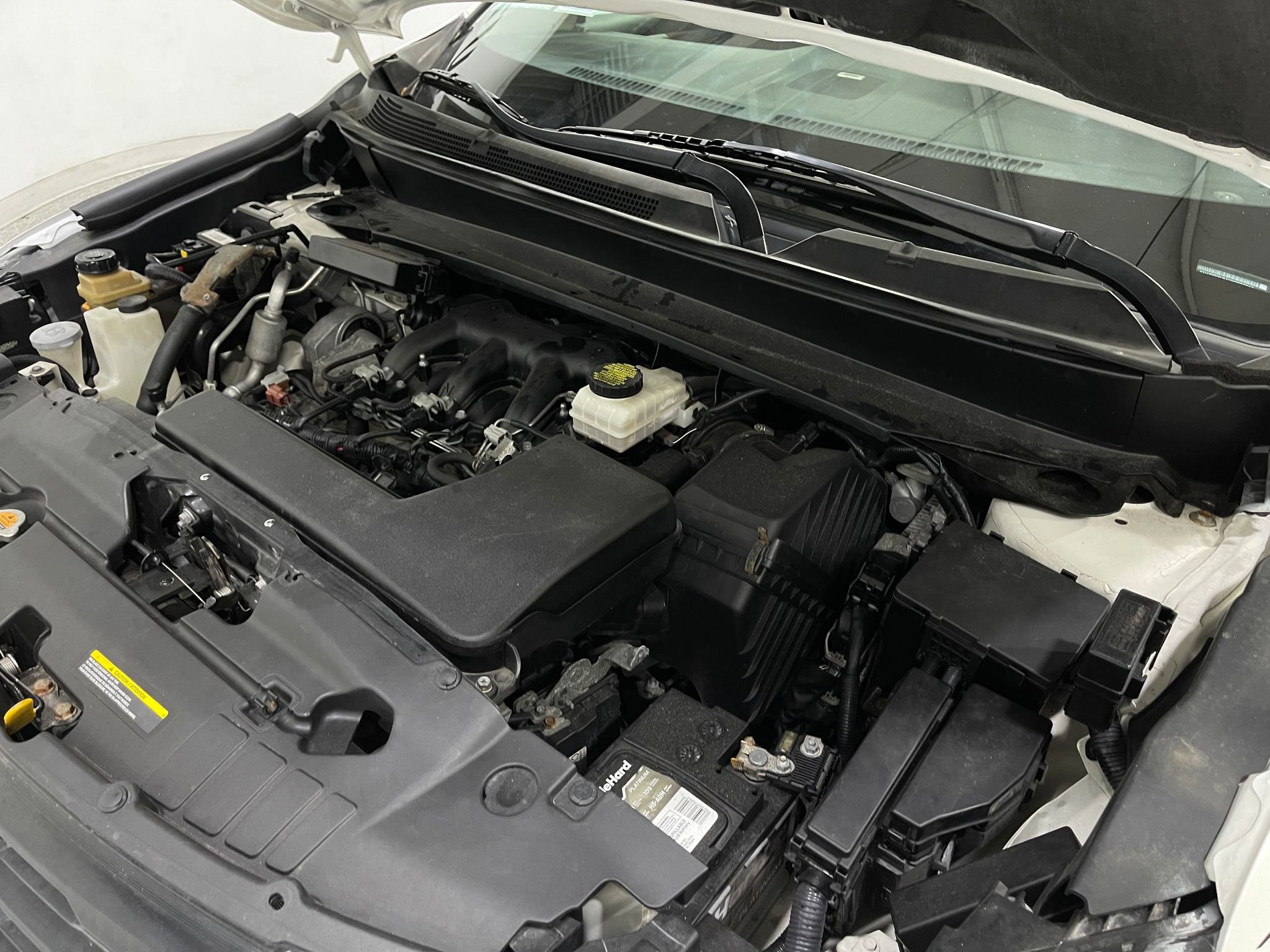 Used 2019 Nissan Pathfinder Platinum w/ Cargo Package AWD/4WD image 26