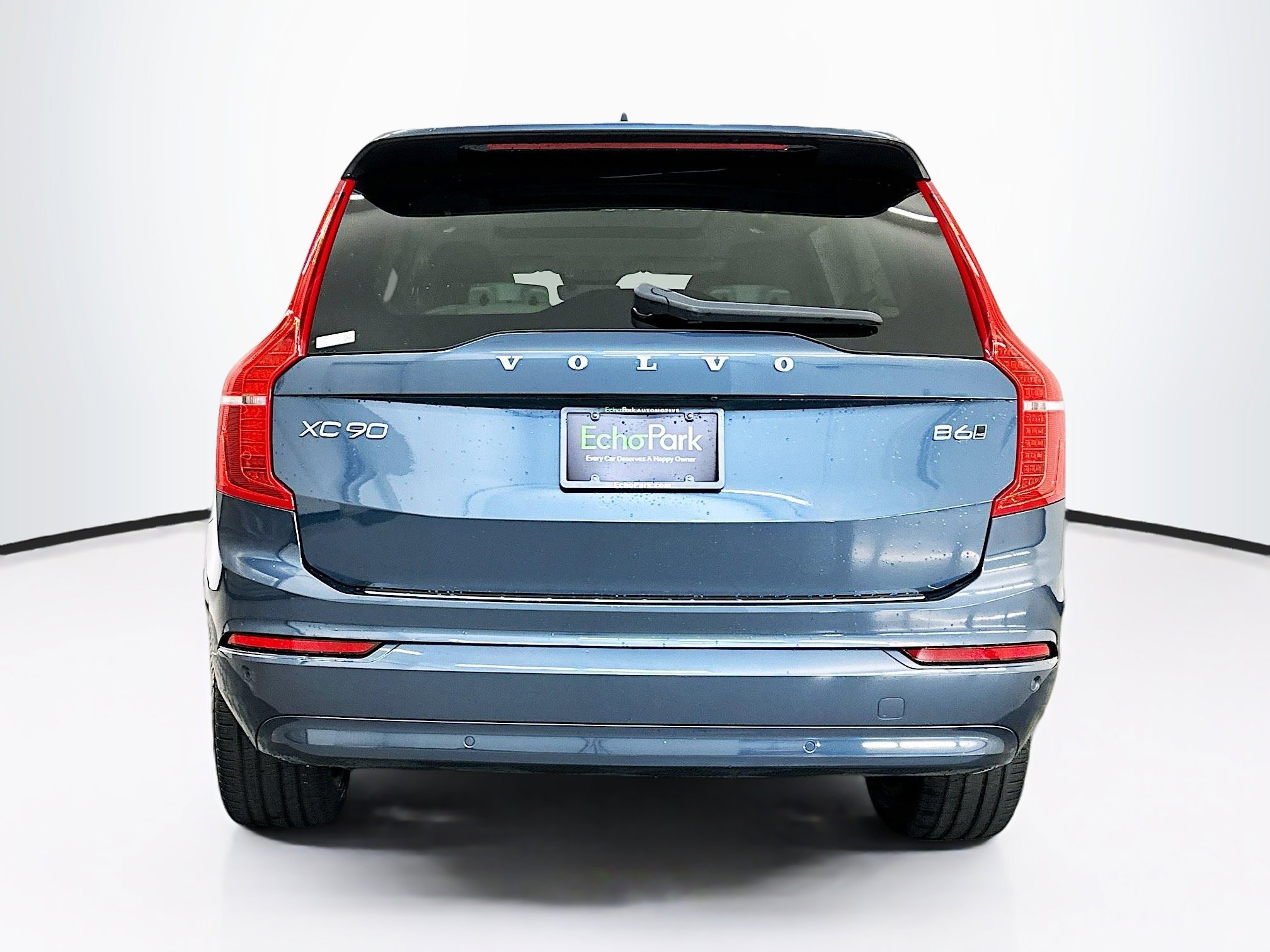 Used 2023 Volvo XC90 B6 Core w/ Protection Package Premier image 7