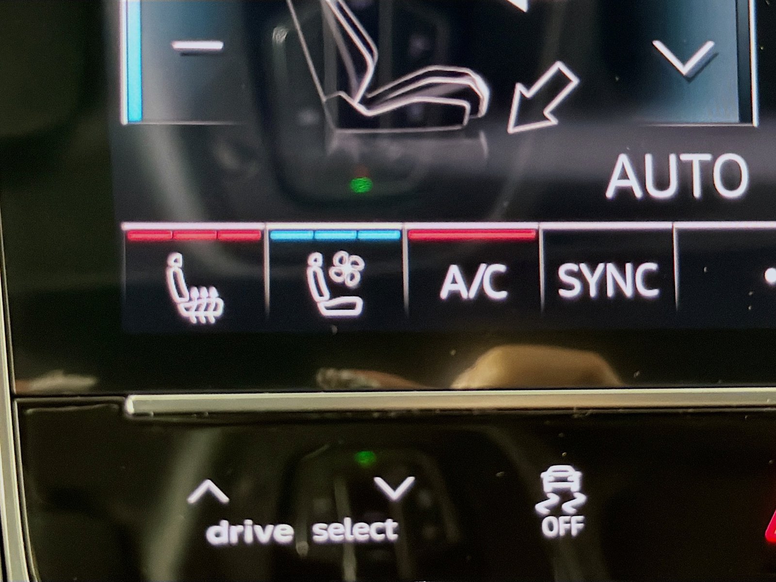 New 2026 Audi Q8 Prestige AWD/4WD image 21