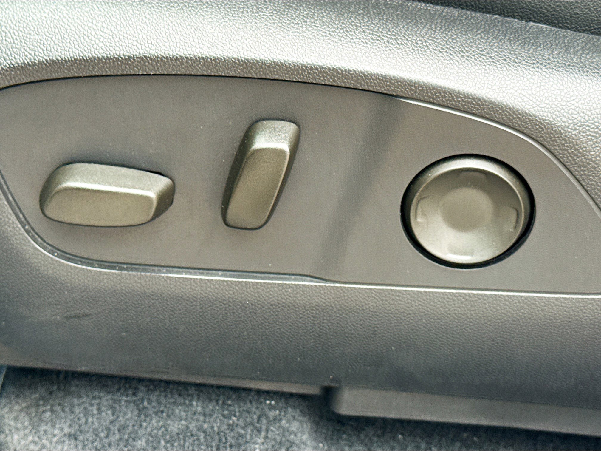 Used 2024 Chevrolet Traverse RS w/ LPO, Floor Liner Package image 27