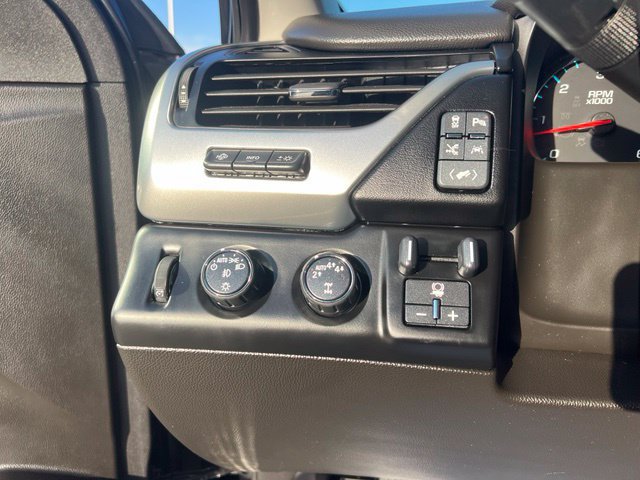 Used 2019 Chevrolet Tahoe Premier w/ Premier Plus Edition AWD/4WD image 29