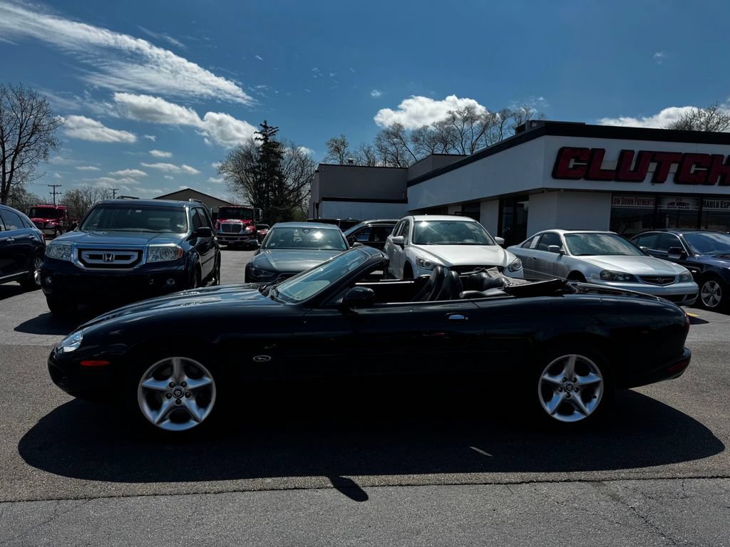 Used 2000 Jaguar XK8 Convertible RWD image 12