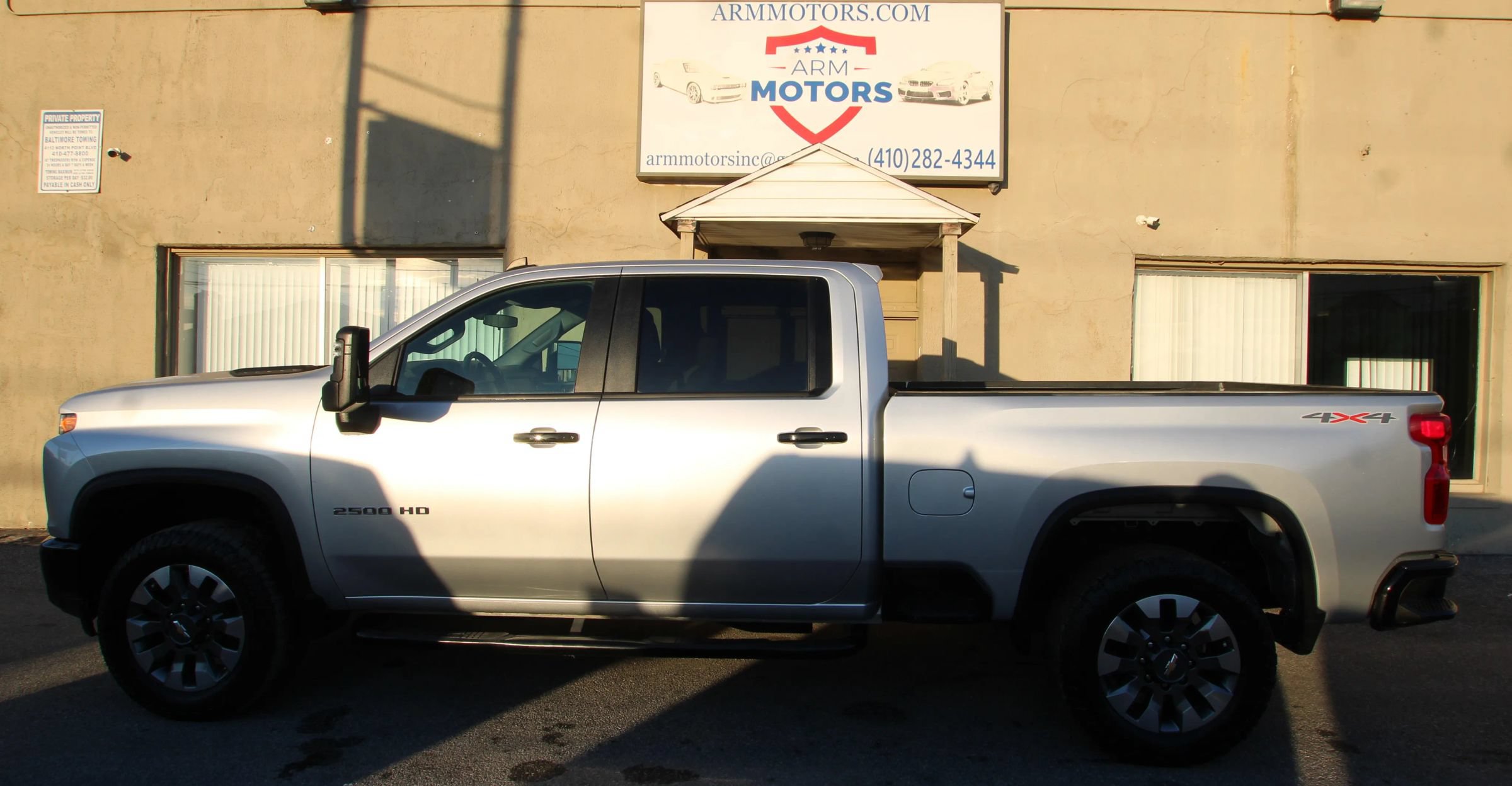 Used 2022 Chevrolet Silverado 2500 Custom w/ Custom Convenience Package AWD/4WD image 5