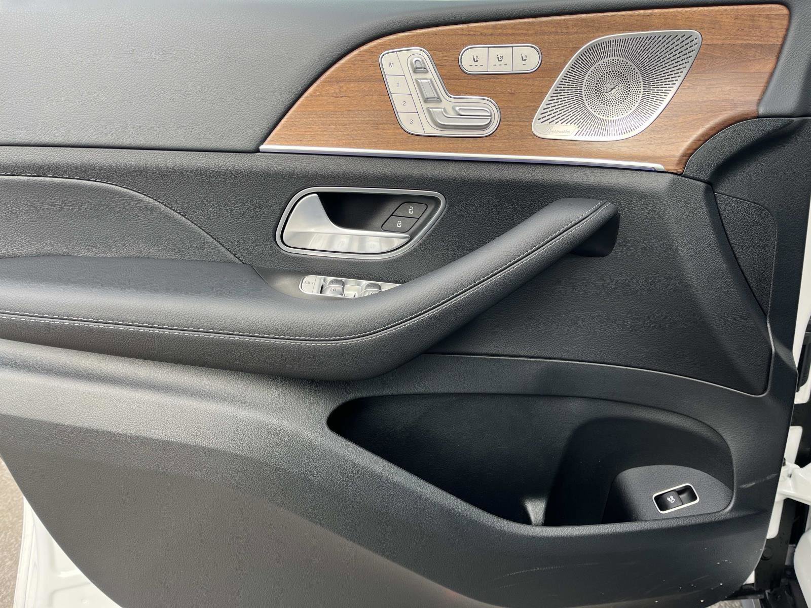 Certified 2026 Mercedes-Benz GLS 450 4MATIC image 20