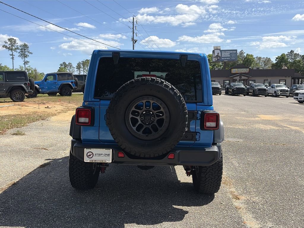 Used 2022 Jeep Wrangler Unlimited Sport AWD/4WD image 6