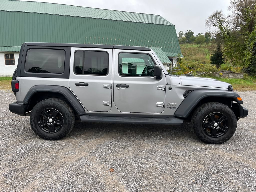 Used 2018 Jeep Wrangler Unlimited Sport S AWD/4WD image 4