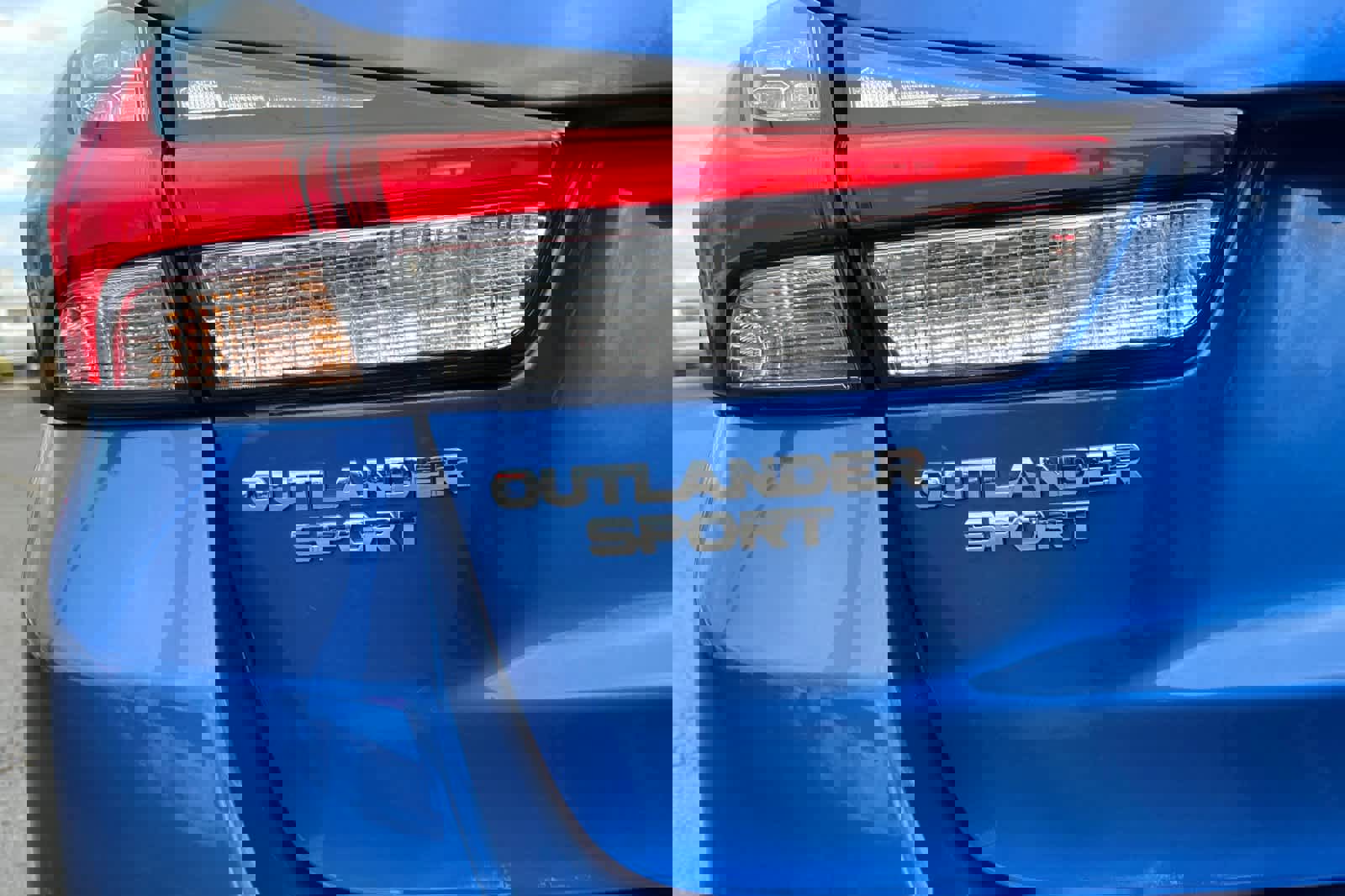 Used 2024 Mitsubishi Outlander Sport SE image 12