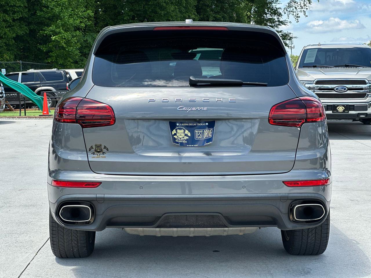 Used 2016 Porsche Cayenne AWD/4WD image 6