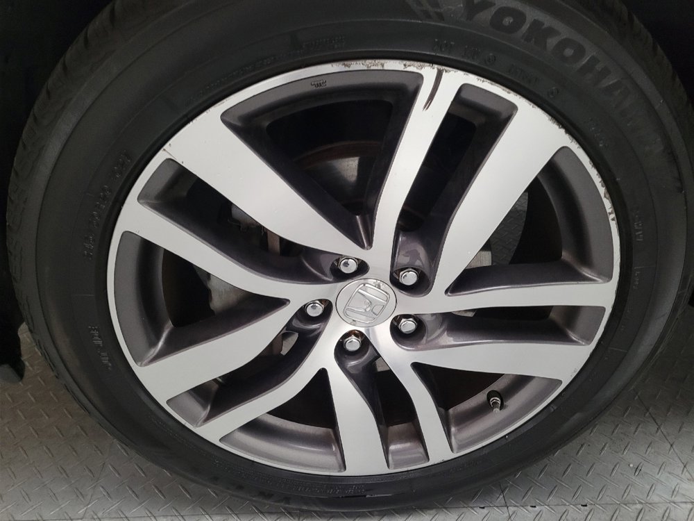 Used 2016 Honda Pilot Elite image 31