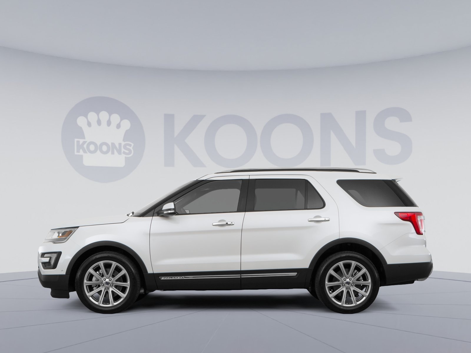 Used 2017 Ford Explorer Limited w/ Equipment Group 301A AWD/4WD image 2