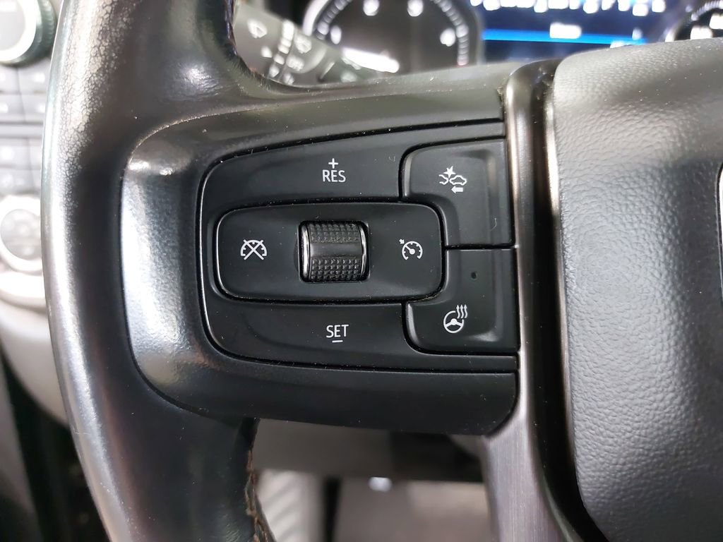 Used 2022 GMC Sierra 2500 AT4 w/ AT4 Premium Plus Package image 16