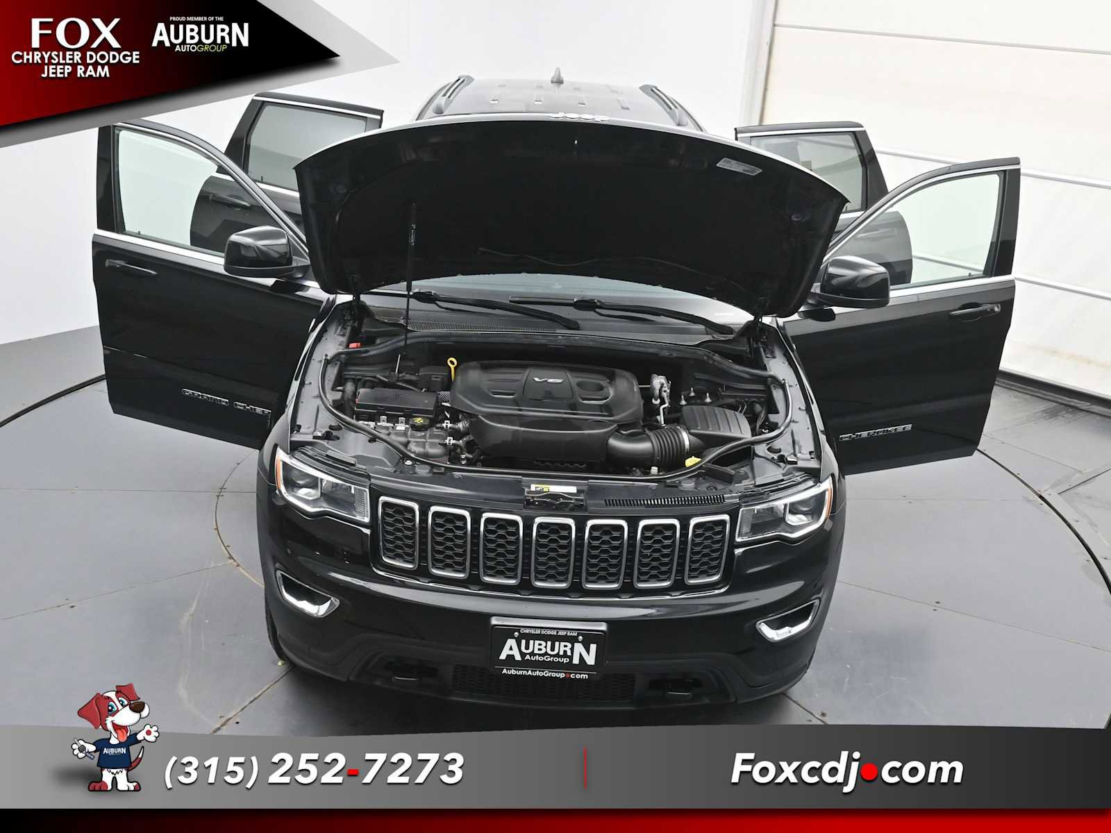 Used 2017 Jeep Grand Cherokee Laredo w/ Quick Order Package 23E AWD/4WD image 37
