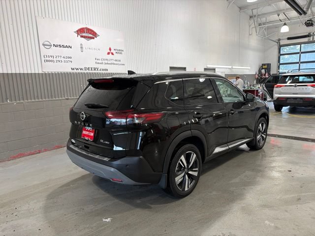 Used 2021 Nissan Rogue SL w/ Premium Package AWD/4WD image 3