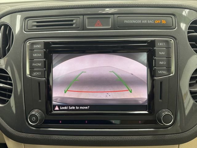 Used 2016 Volkswagen Tiguan SE image 15