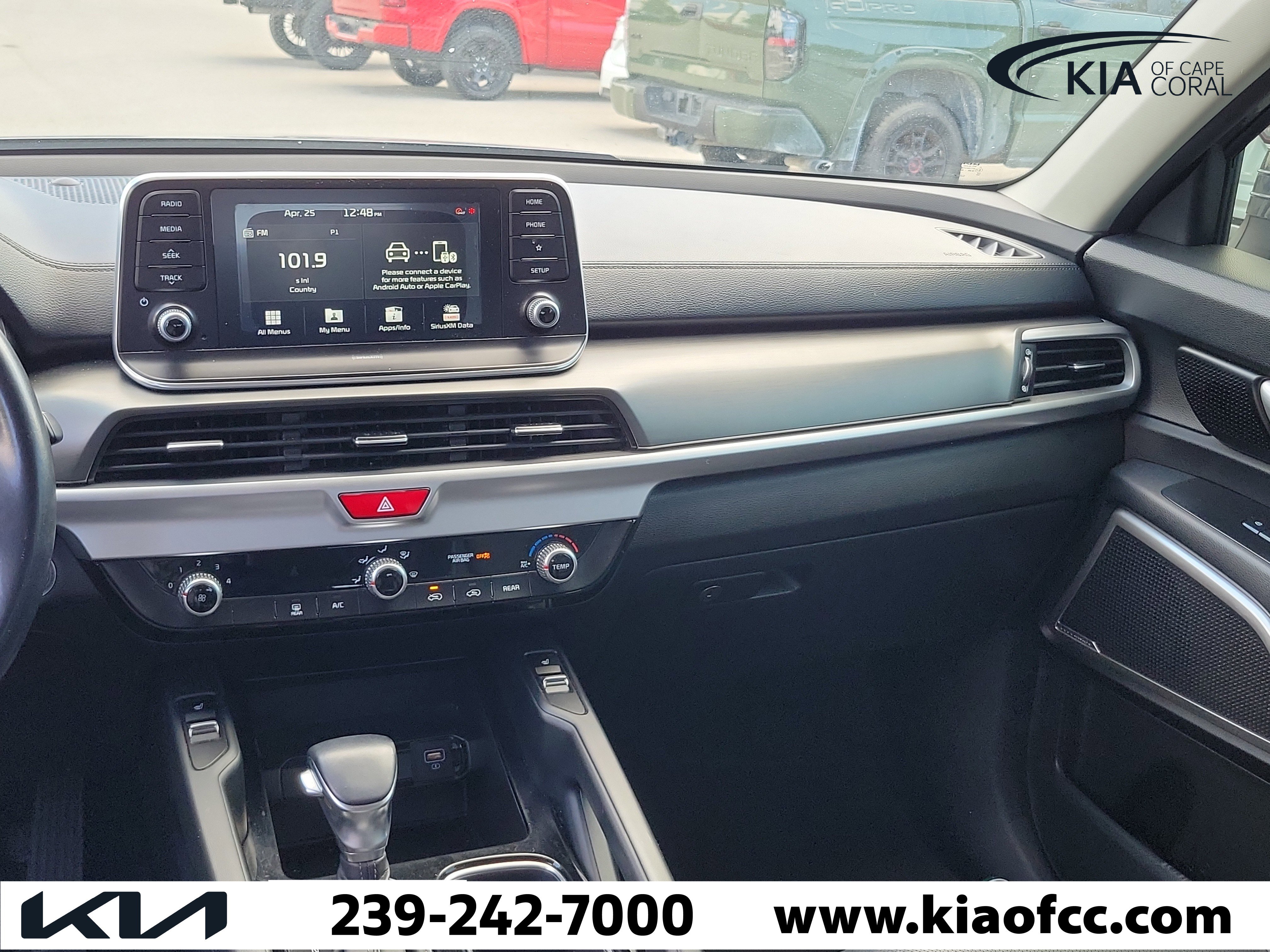 Used 2020 Kia Telluride S w/ S 8 Passenger Seating Package AWD/4WD image 20