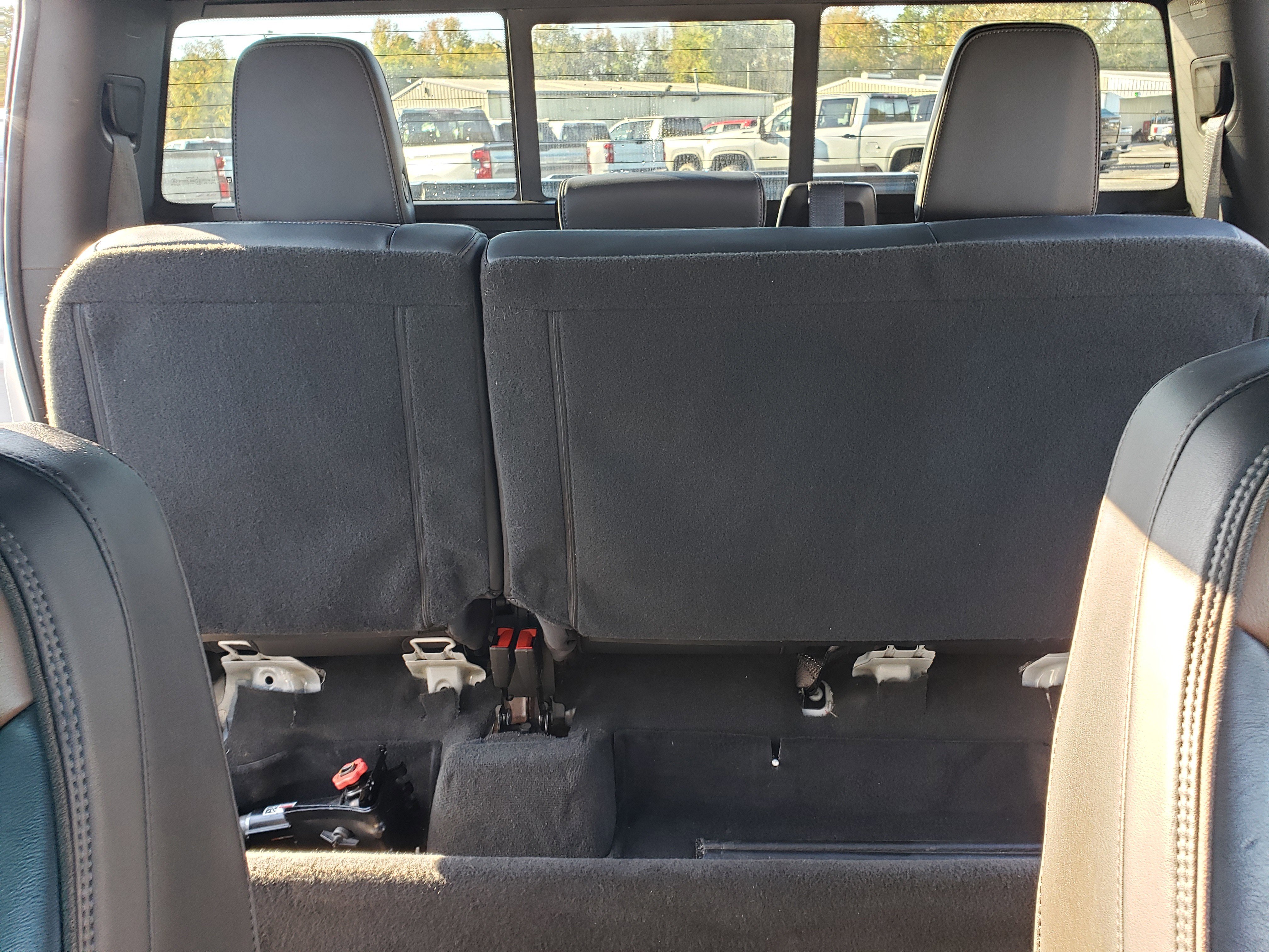 Used 2024 Chevrolet Silverado 1500 High Country w/ Technology Package image 32