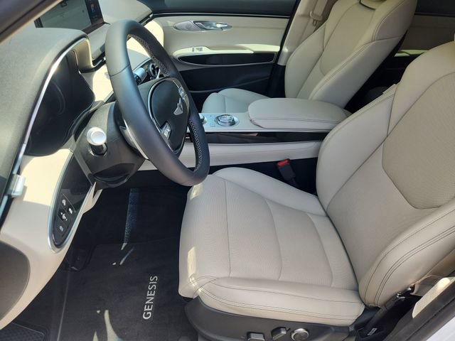 Used 2025 Genesis GV70 2.5T AWD/4WD image 19