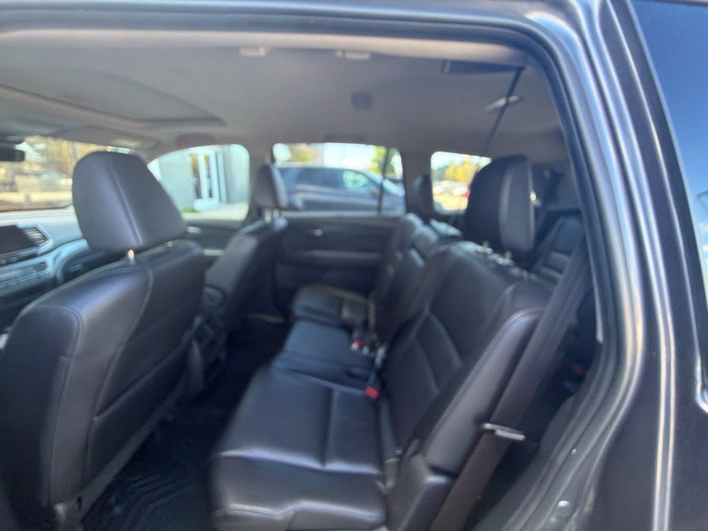 Used 2022 Honda Pilot Special Edition image 14