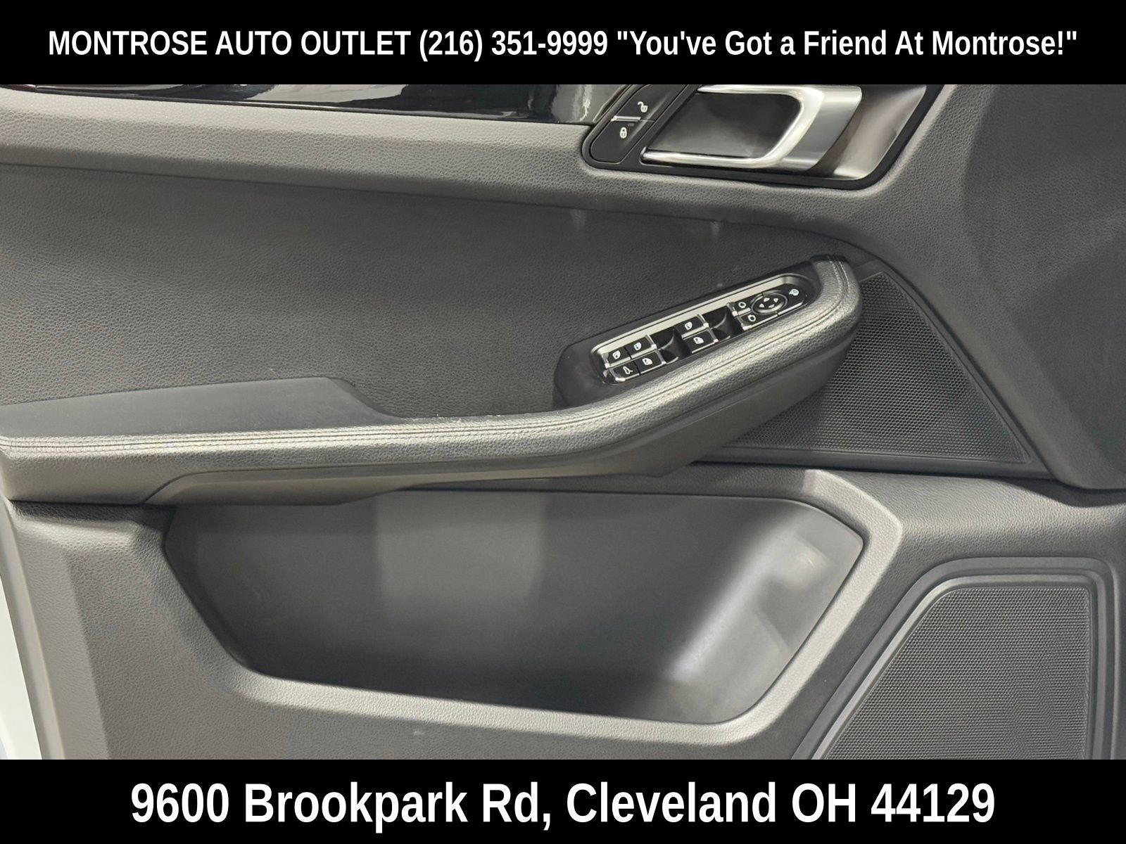 Used 2017 Porsche Macan image 11