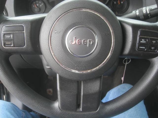 Used 2016 Jeep Compass Sport w/ Power Value Group image 22