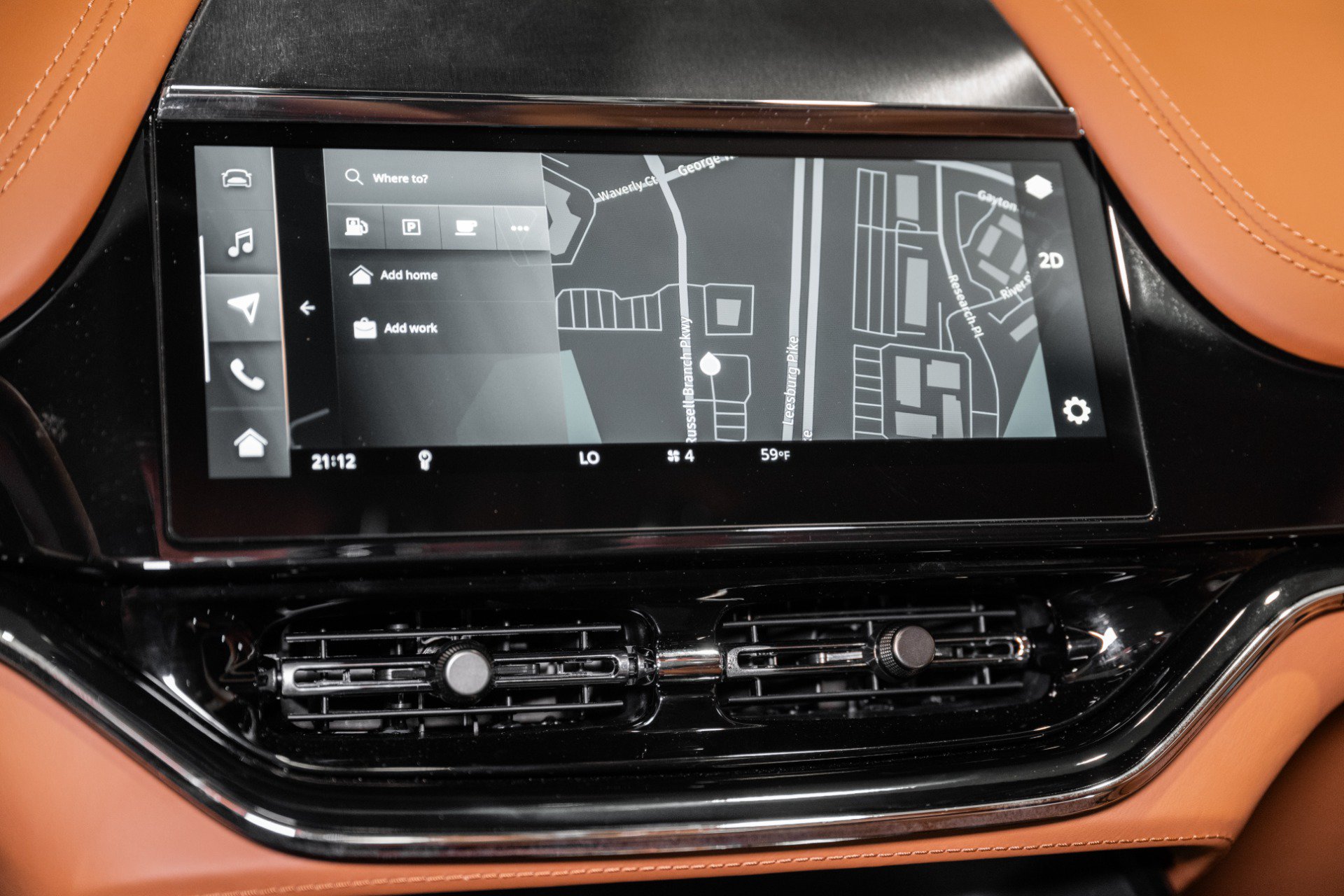 New 2026 Aston Martin DBX 707 AWD/4WD image 28