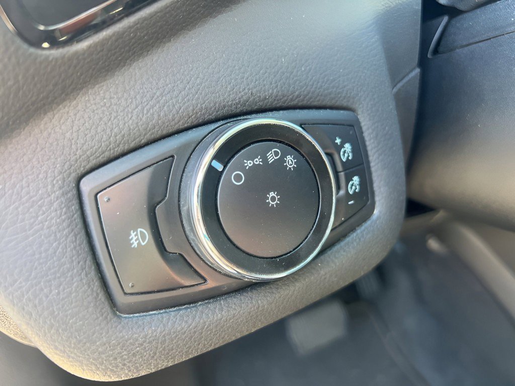 Used 2014 Ford Escape Titanium FWD image 28
